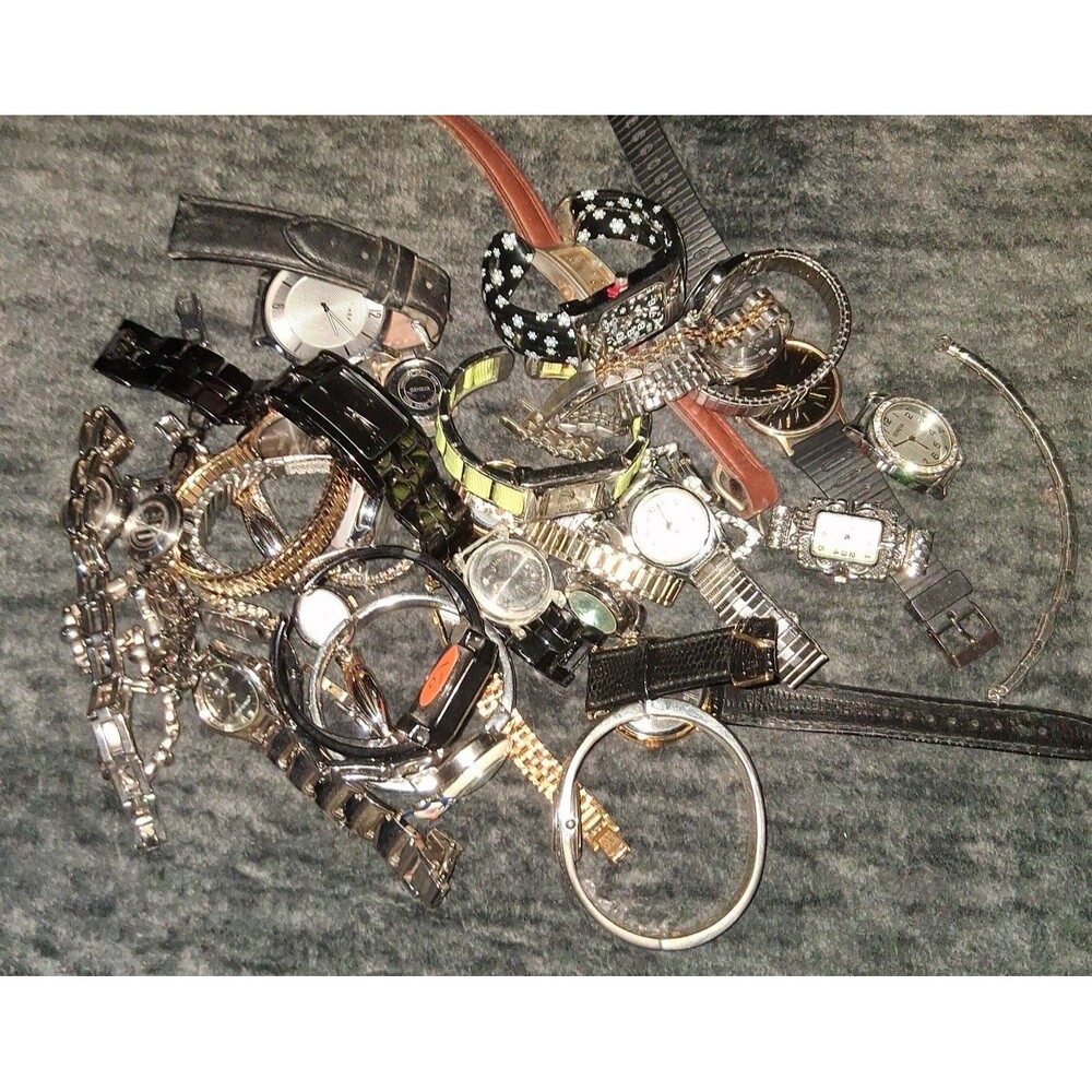 Mixed vintage watch lot of 35